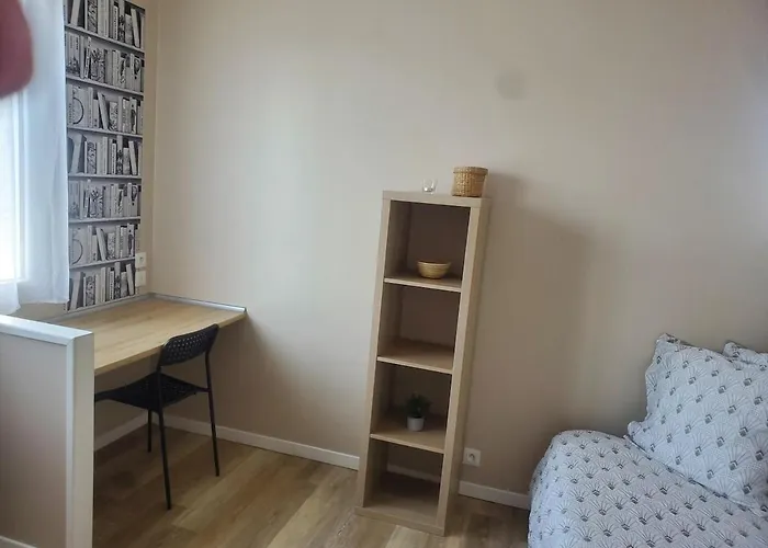 Appartement Bastille 2 *